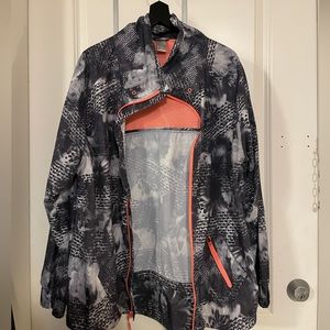Like new active jacket